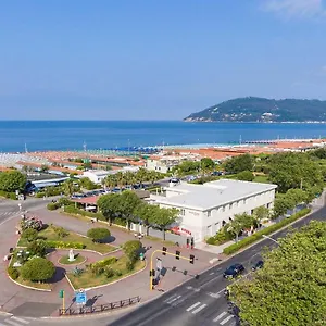 Tenda Rossa Hotell